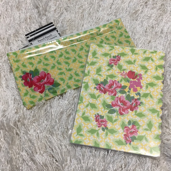 🍓Vintage Inspired Journal & Pencil Accessory Case - Picture 1 of 2